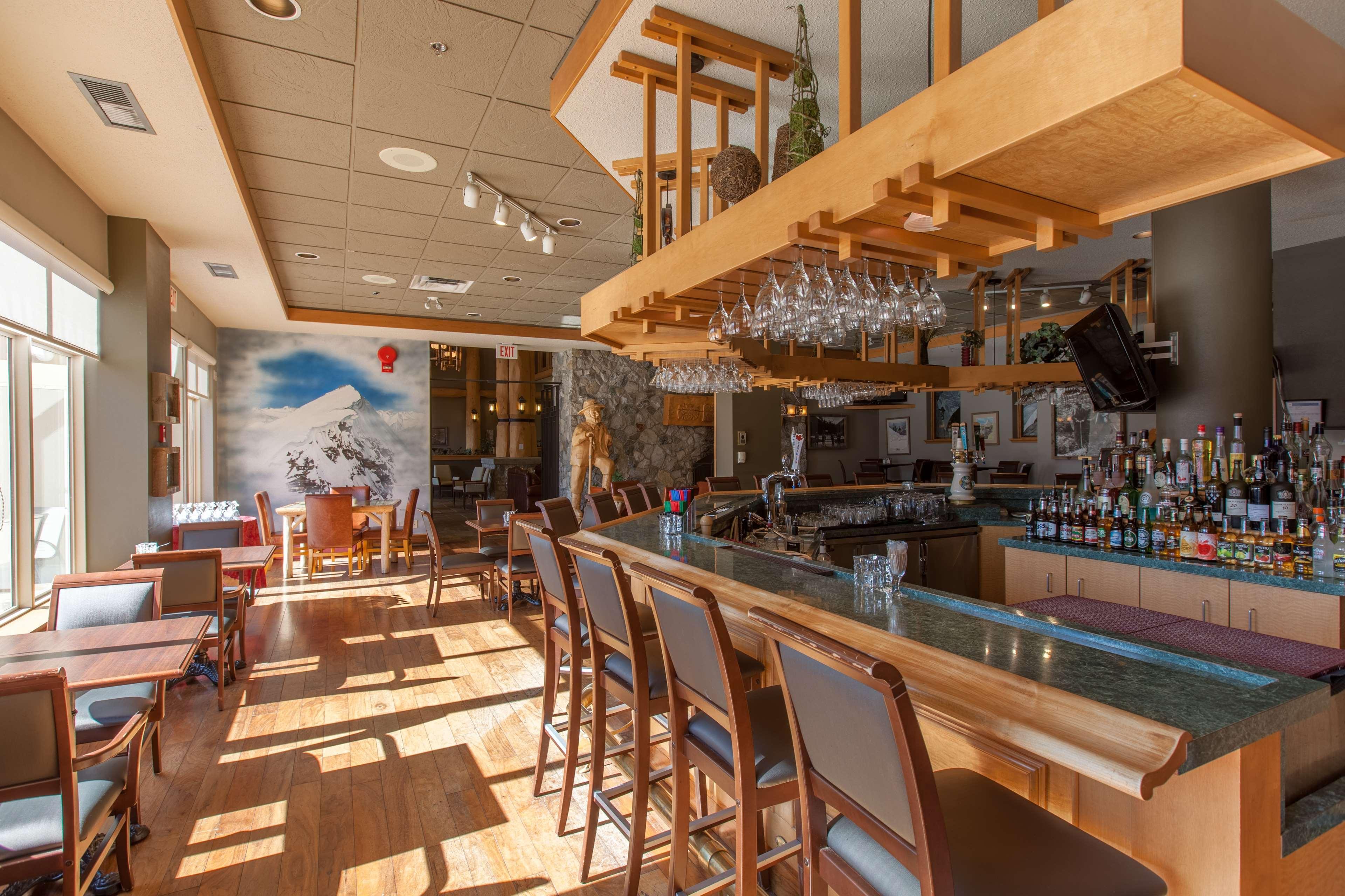 Coast Hillcrest Hotel Revelstoke Exteriér fotografie