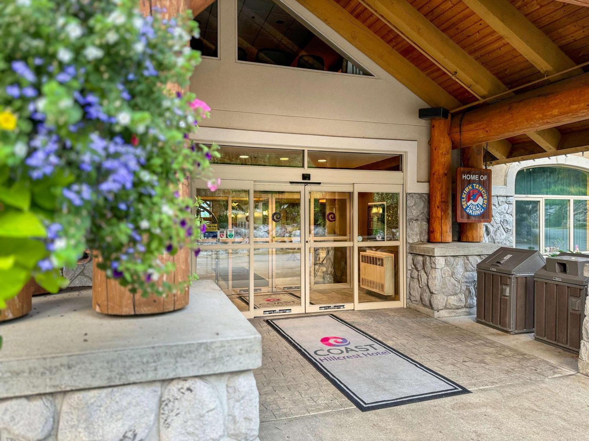 Coast Hillcrest Hotel Revelstoke Exteriér fotografie