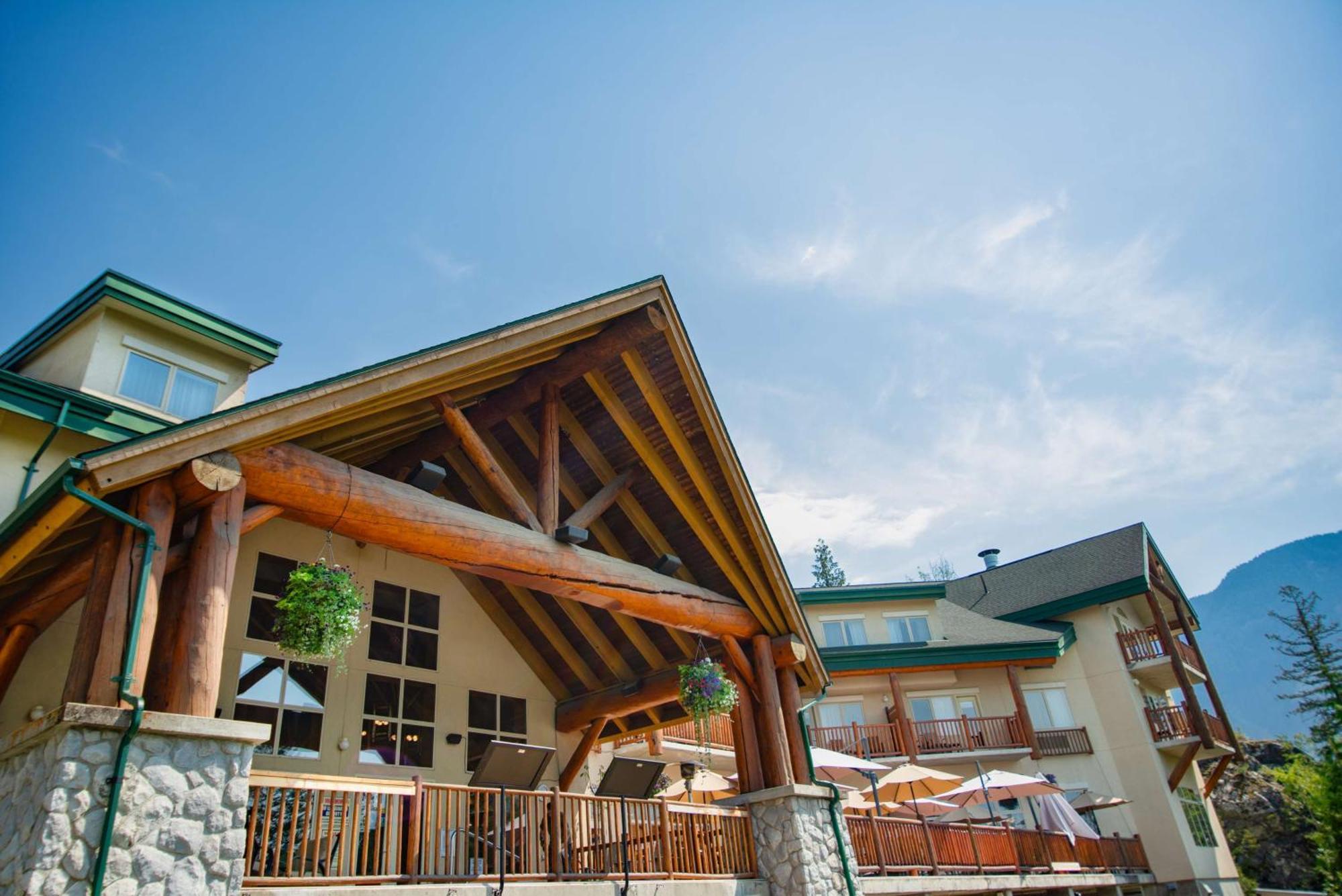Coast Hillcrest Hotel Revelstoke Exteriér fotografie