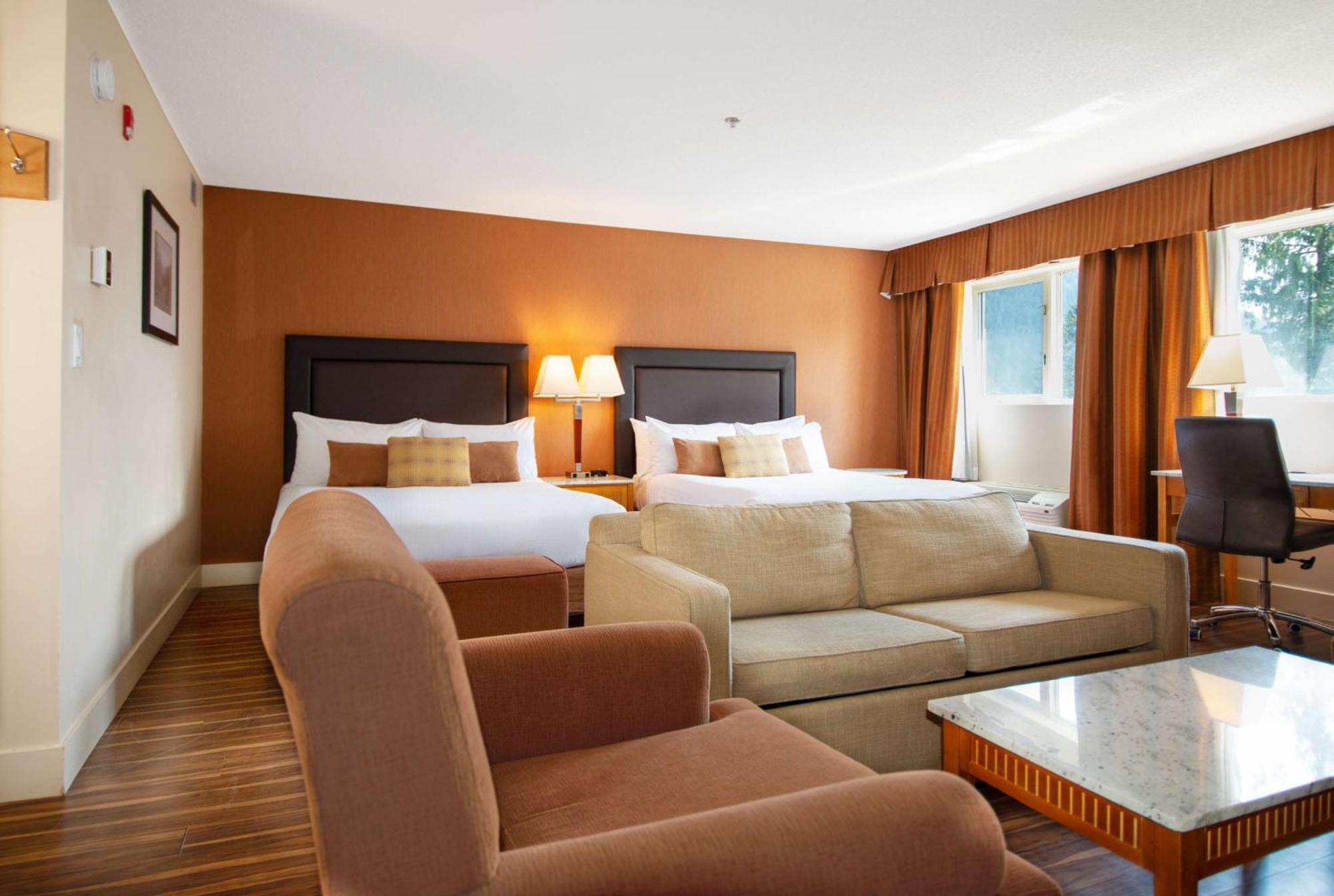 Coast Hillcrest Hotel Revelstoke Exteriér fotografie